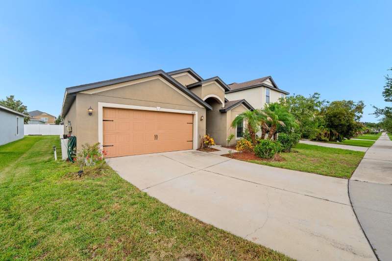4 bedroom Single Family Residence at 11837 Thicket Wood Drive, Ballentrae Sub Ph 1, Riverview — photo 3