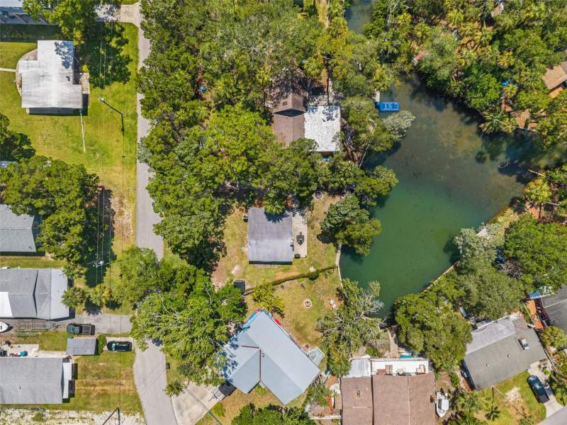2 bedroom Single Family Residence at 6053 Palm Creek Drive, Palm Grove Colony, Weeki Wachee — photo 3