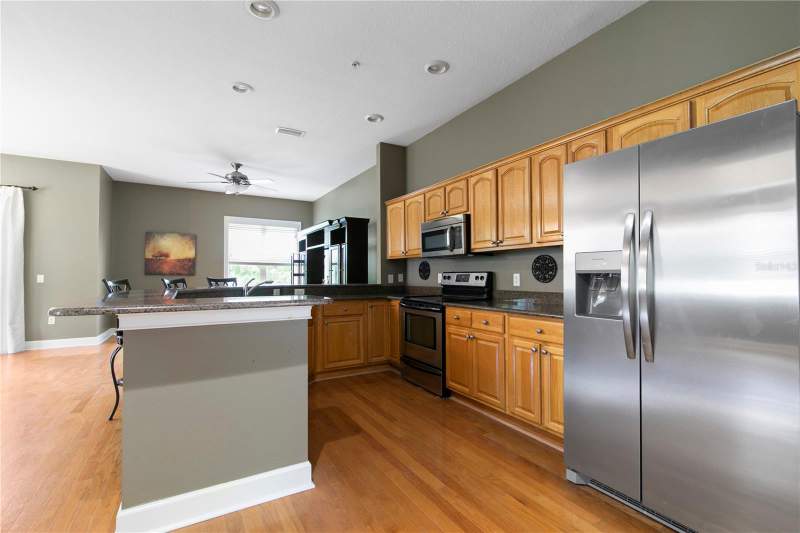 3 bedroom Townhouse at 11504 Bellamar Street, Marbella Terrace Twnhms, Tampa — photo 3