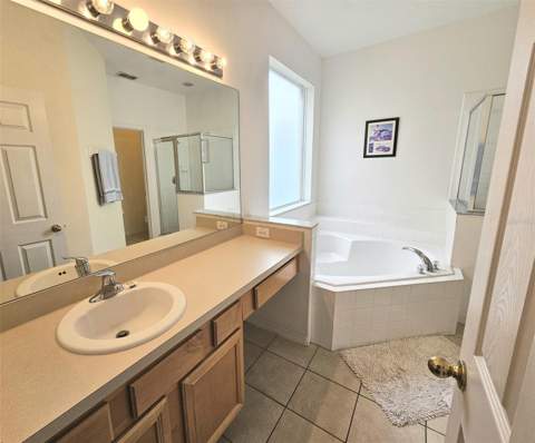 207 Hideaway Beach Lane, Kissimmee FL - photo 12 of 32