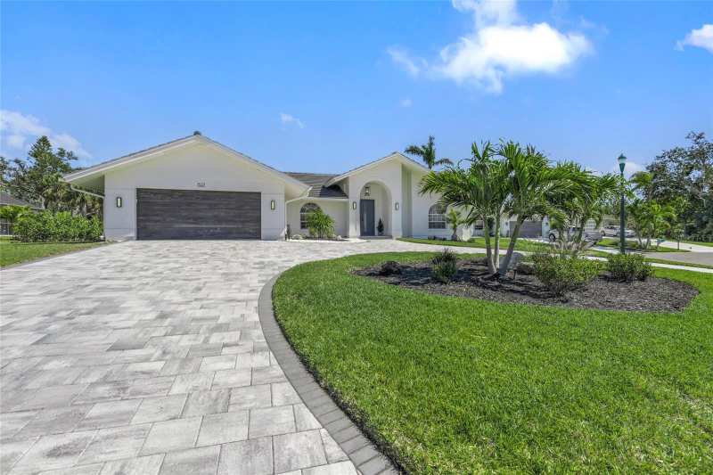 3 bedroom Single Family Residence at 1527 Buoy Lane, Southbay Yacht & Racquet Club, Osprey — photo 1