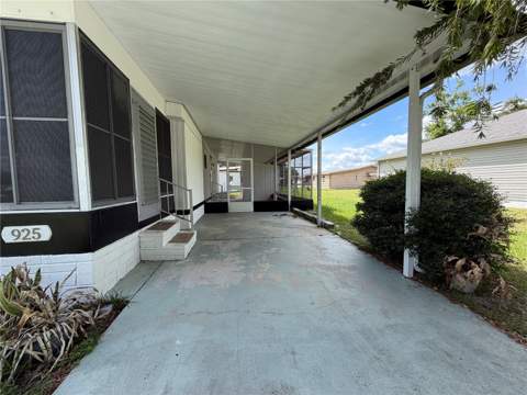925 Beechwood Avenue, Lady Lake FL - photo 21 of 26