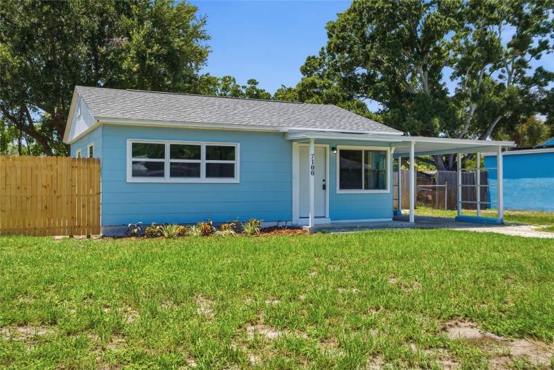 2 bedroom Single Family Residence at 7100 13th Street, Meadow Lawn 1st Add, St Petersburg — photo 3