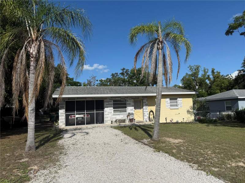 2 bedroom Single Family Residence at 37 Pine Street, Eustis Homewood, Eustis — photo 2