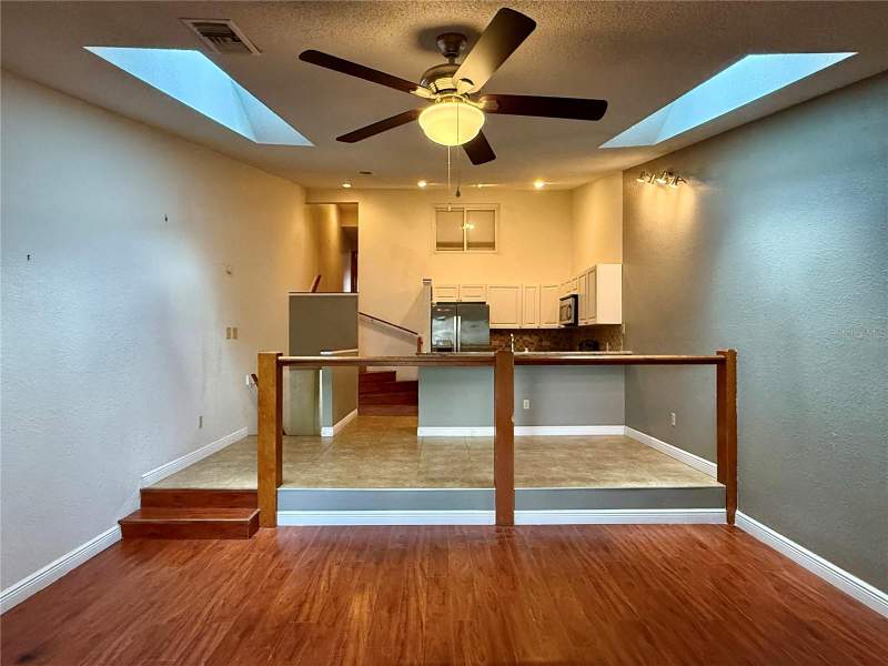 2 bedroom Townhouse at 6437 93rd Terrace #5003, Lake Forest Condo, Pinellas Park — photo 3