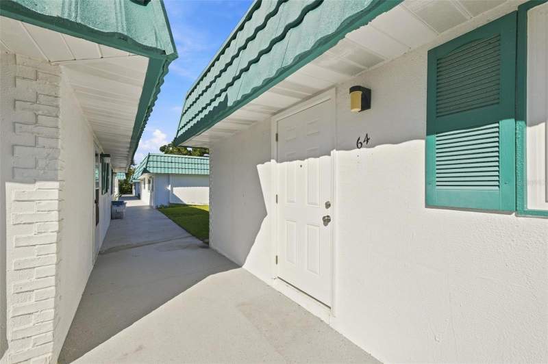 205 KINGS BOULEVARD #64 home for sale in Andover C Condos for Sale: 1 Listing