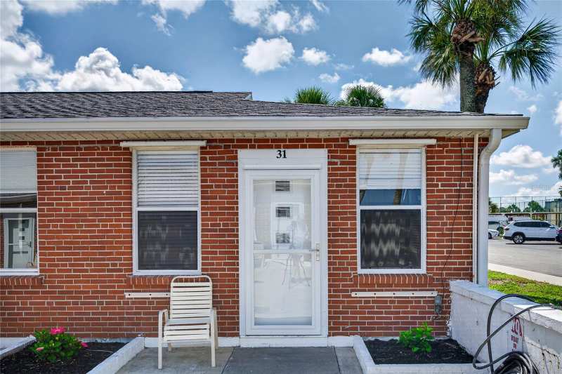 1 bedroom Condominium at 908 Villas Drive #31, Venice Villas, Venice — photo 1