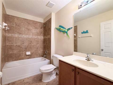 2549 Dharma Circle, Kissimmee FL - photo 17 of 38