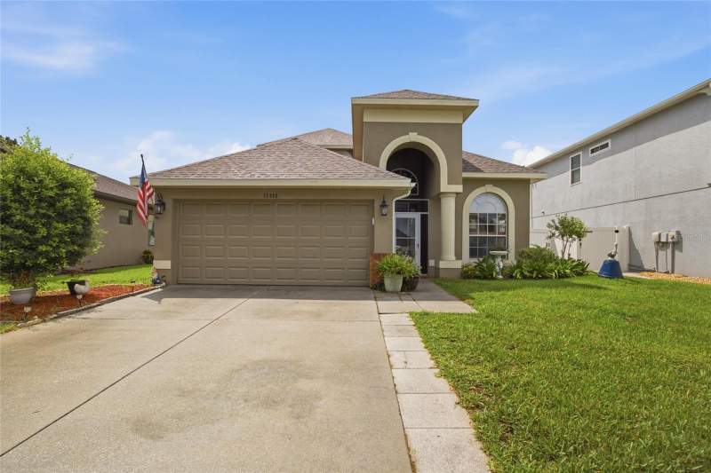 4 bedroom Single Family Residence at 12452 Cricklewood Drive, Deerfield Lakes, Spring Hill — photo 2