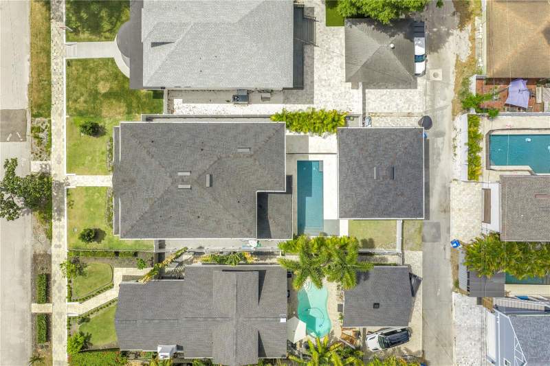 5 bedroom Single Family Residence at 151 17TH AVENUE, BARNARD ERASTUS A S REV SUB, ST PETERSBURG — photo 3