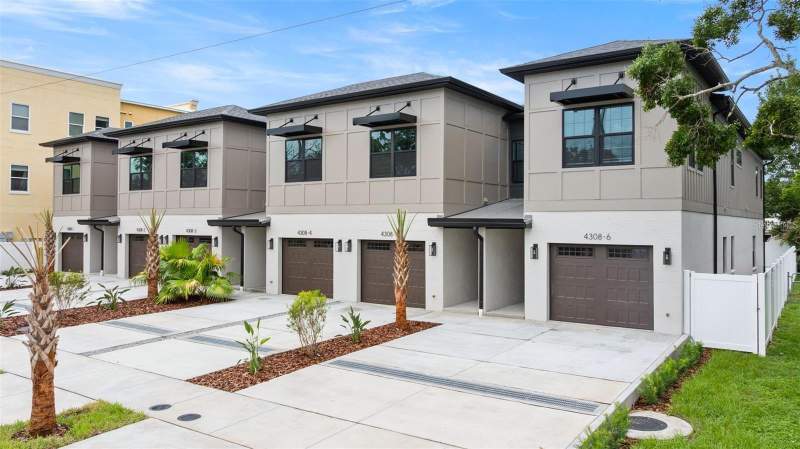 Westshore Palms