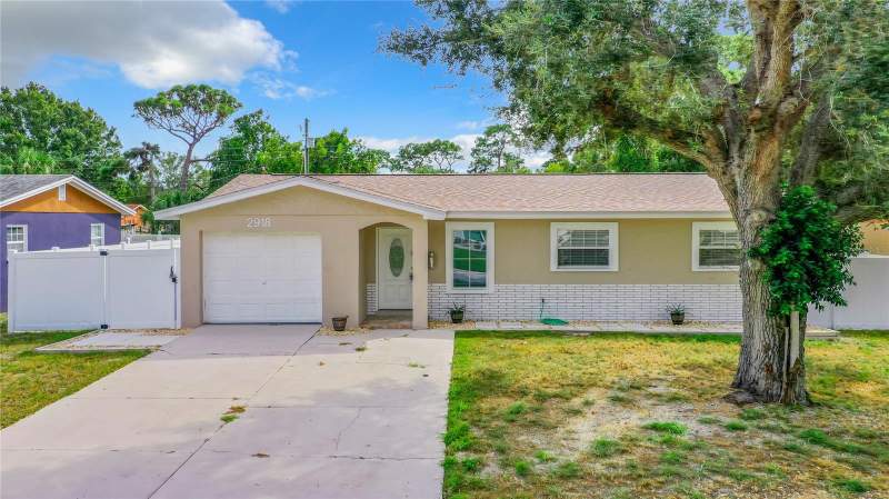 Lakewood Estates JedlovecsHomes for Sale in St