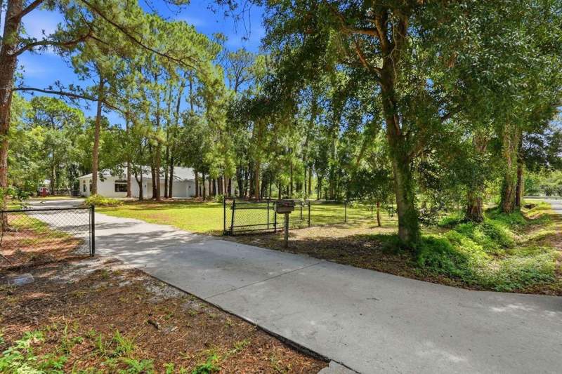4 bedroom Single Family Residence at 6301 86th Avenue, Addison Replat, Pinellas Park — photo 3