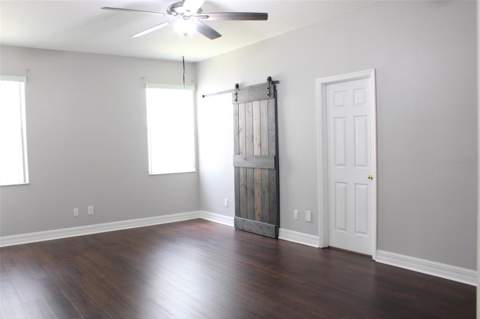 1338 Blackwater Pond Drive, Orlando FL - photo 8 of 22