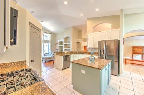 5847 Heronrise Crescent Drive, Lithia FL - photo 9 of 31