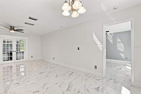 7233 Woodbrook Drive, Tampa FL - photo 15 of 57