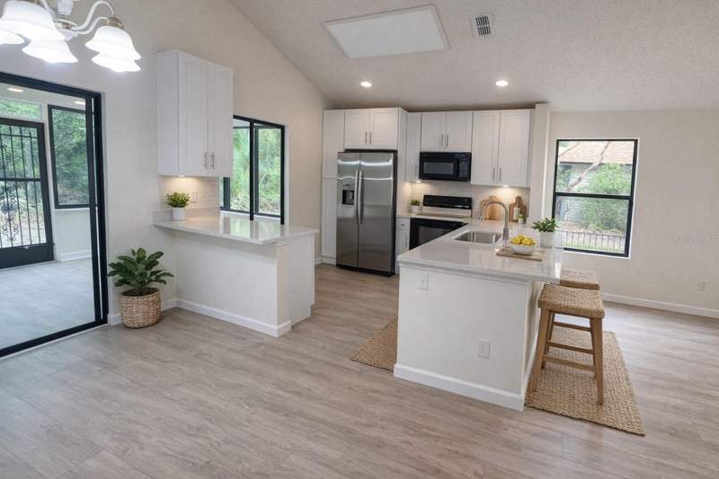 2 bedroom Single Family Residence at 114 Spreading Oak Court, Hidden Lake Villas Ph 1, Sanford — photo 5