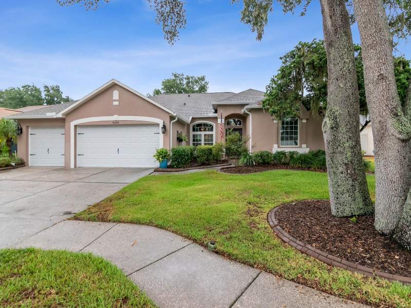 4 bedroom Single Family Residence at 9209 Waterbird Drive, Waterford Ph I, Riverview — photo 2