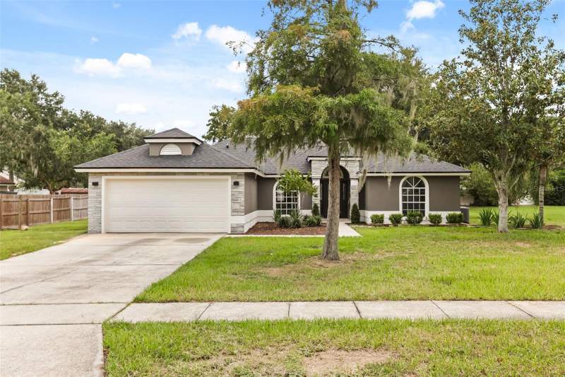 3 bedroom Single Family Residence at 13031 Scottish Pine Lane, Greater Pines Ph 2, Clermont — photo 2