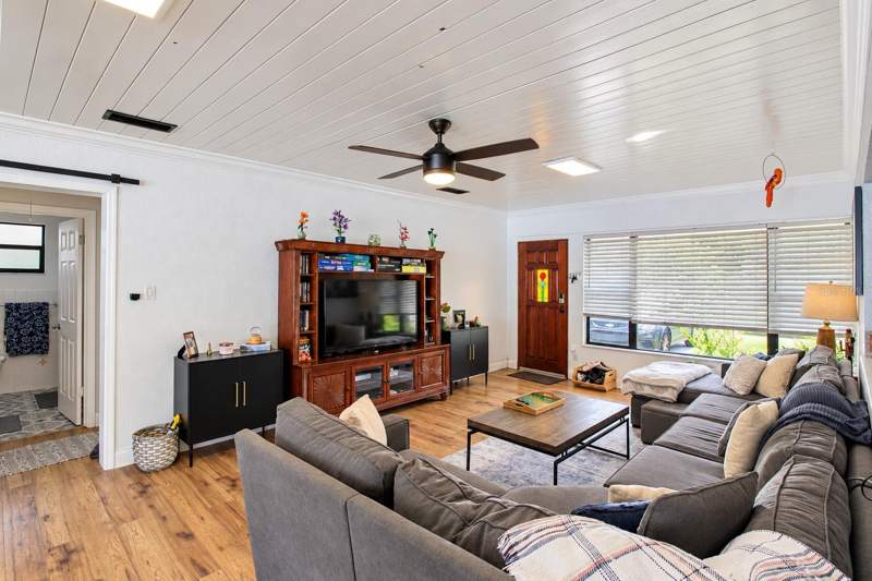 4 bedroom Single Family Residence at 1204 E North Street, Tampa, Tampa — photo 4