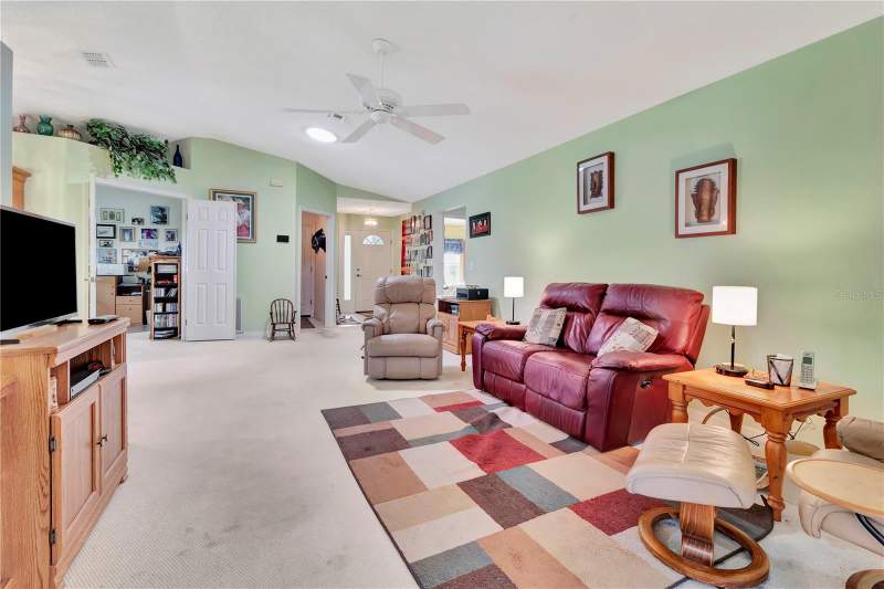 2 bedroom Manufactured Home at 911 Grand Vista Trail, Pennbrooke Phase 1K Unit III Lot K187 Pb 40 Pgs 46, Leesburg — photo 5