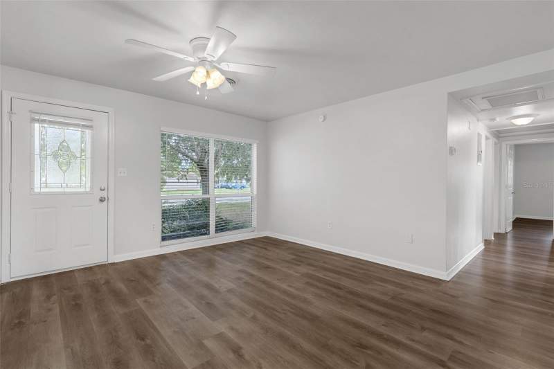 3 bedroom Single Family Residence at 203 E Lakeview Avenue, Eustis Highland Park, Eustis — photo 3