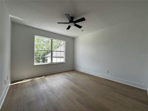 219 Largovista Drive, Oakland FL - photo 9 of 24