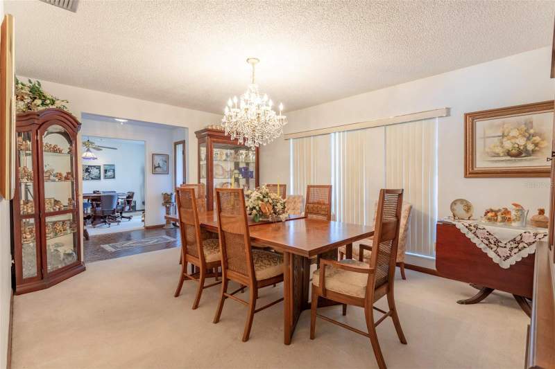 4 bedroom Single Family Residence at 8830 Aspen Avenue, Woodside Village, Orlando — photo 4