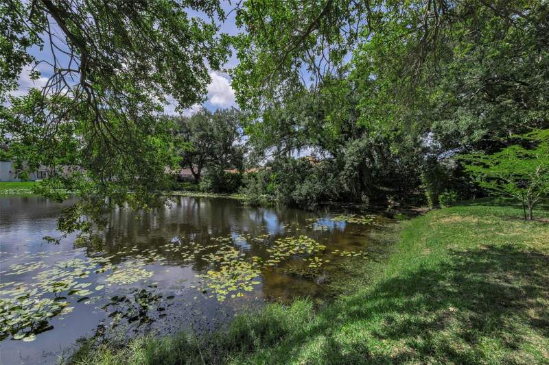 3 bedroom Single Family Residence at 10497 Longwood Drive, Arbors At Bardmoor The, Seminole — photo 3