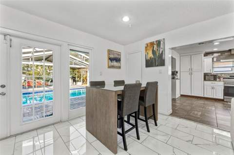 5017 Stolls Avenue, Tampa FL - photo 8 of 48