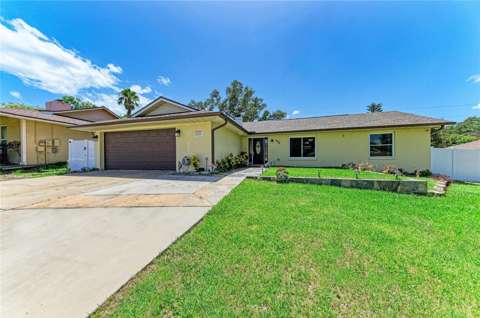 1520 Sunnyhills Drive, pool for sale in Brandon