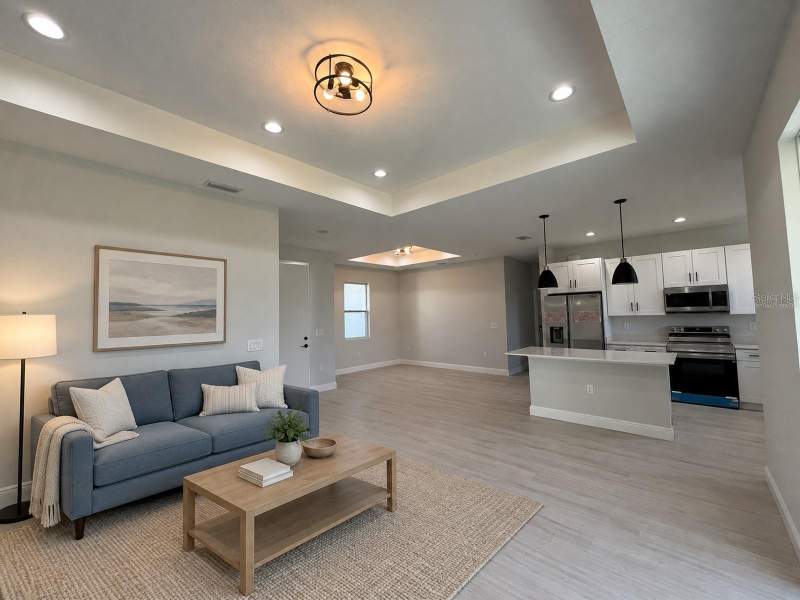 4 bedroom Single Family Residence at 13335 Holtville Avenue, Port Charlotte Sec 085, Port Charlotte — photo 4