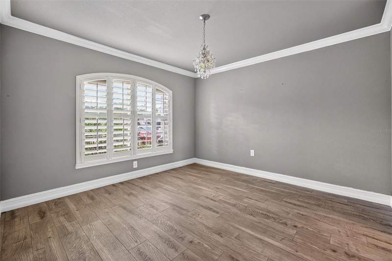 3 bedroom Single Family Residence at 13443 SW Pembroke Circle, Pembroke Sub, Lake Suzy — photo 5