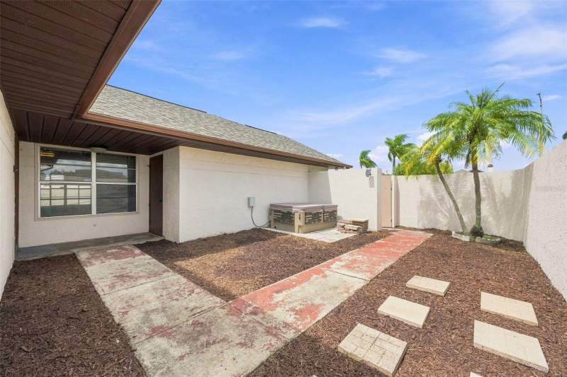 3 bedroom Single Family Residence at 10836 Venice Circle, Bayport West Ph I, Tampa — photo 3