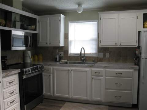 326 Victoria Drive, Haines City FL - photo 10 of 20