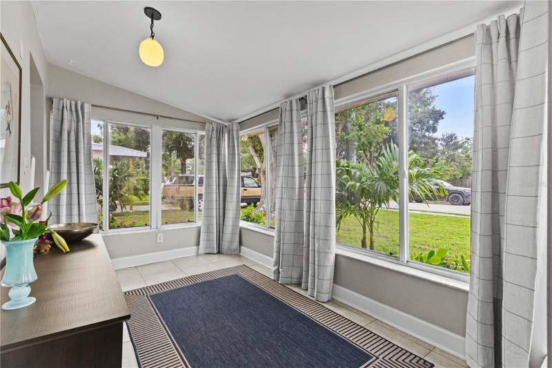 4 bedroom Single Family Residence at 5841 67th Avenue, Debra Heights Sub, Pinellas Park — photo 4