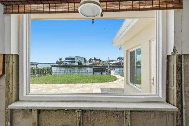 2 bedroom Single Family Residence at 12525 4th St E, Capri Isle Sub, Treasure Island — photo 5