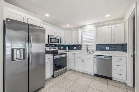 4320 Floramar Terrace, New Port Richey FL - photo 10 of 50