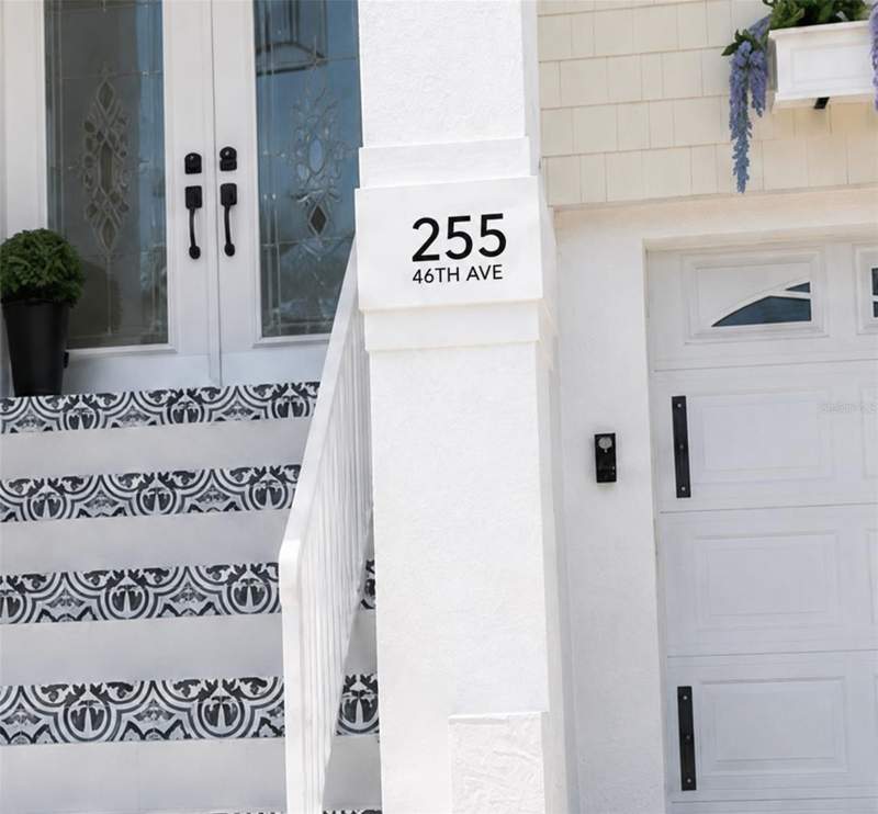 5 bedroom Single Family Residence at 255 46th Avenue, Lido Gardens Second Add Rep, St Pete Beach — photo 2