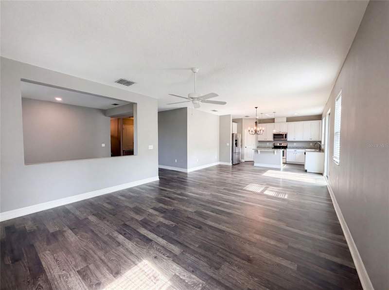 3 bedroom Single Family Residence at 10029 WEATHERS LOOP, HIGHLAND GROVES PH II SUB, CLERMONT — photo 3