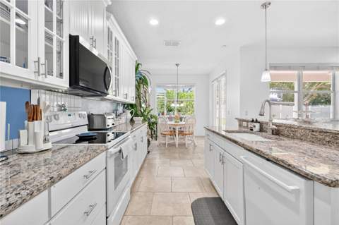 8819 Tatara Street, Orlando FL - photo 10 of 47