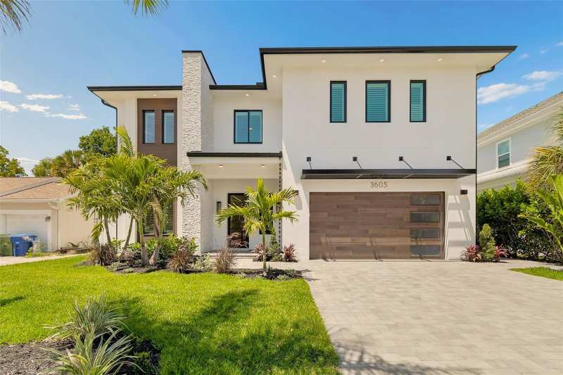 6 bedroom Single Family Residence at 3605 W Kensington Avenue, Bel Mar Rev Unit 7, Tampa — photo 1