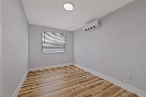 1621 N Washington Avenue, Clearwater FL - photo 24 of 39