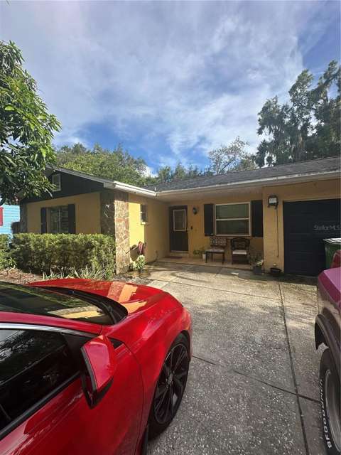 4605 E Yukon Street, home for sale in Tampa 33617