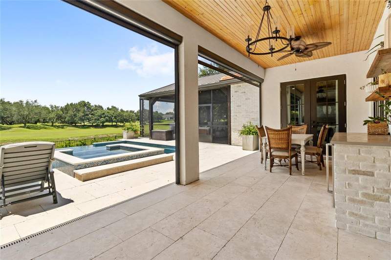 4 bedroom Single Family Residence at 25834 FEATHER RIDGE LANE, HEATHROW COUNTRY ESTATE, SORRENTO — photo 2