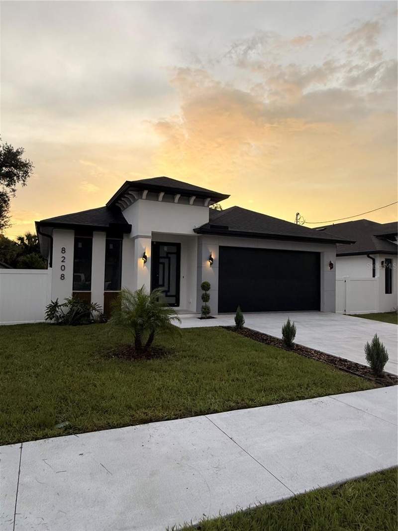 3 bedroom Single Family Residence at 8208 N Elmer Street, Hendry & Knights Add To, Tampa — photo 2