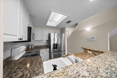 158 Brent Circle, Oldsmar FL - photo 10 of 67