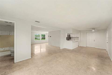 3536 Kimberly Oaks Drive, Holiday FL - photo 9 of 31