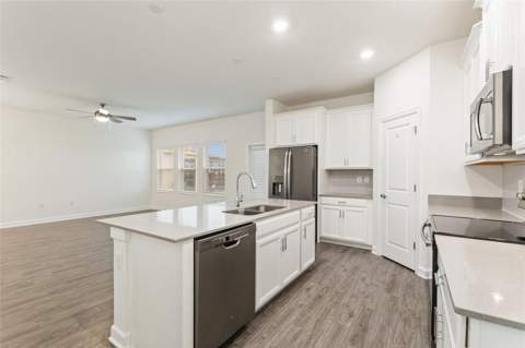 8801 Beth Page Lane, Davenport FL - photo 12 of 73