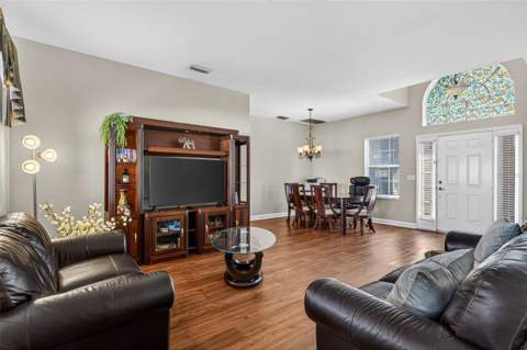 2922 Willow Creek Lane, Kissimmee FL - photo 13 of 43